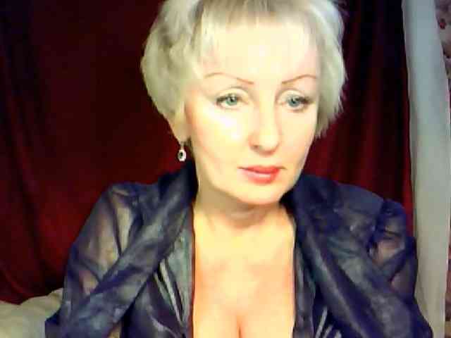 SweetHot-IM_69 webcam