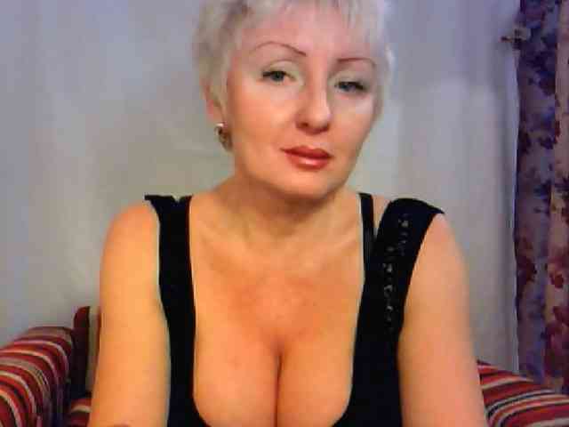 HotPussVxZ webcam