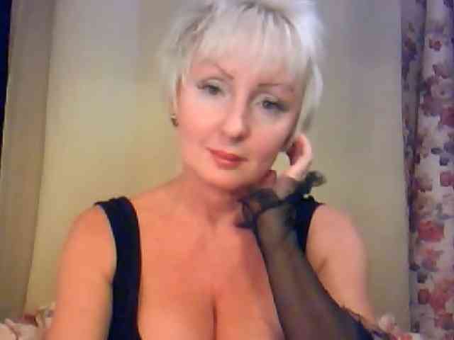 HotPussVxZ webcam