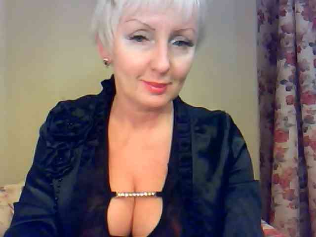 HotPussVxZ webcam