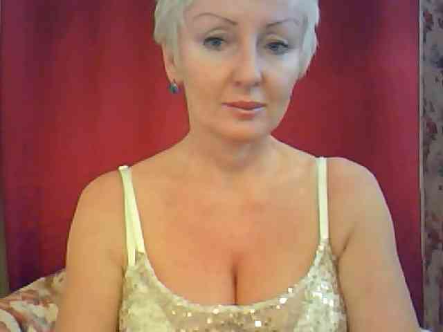 HotPussVxZ webcam