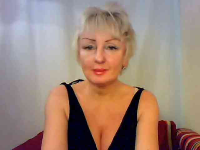 HotPussVxZ webcam