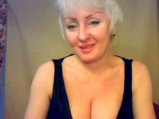 HotPussVxZ webcam