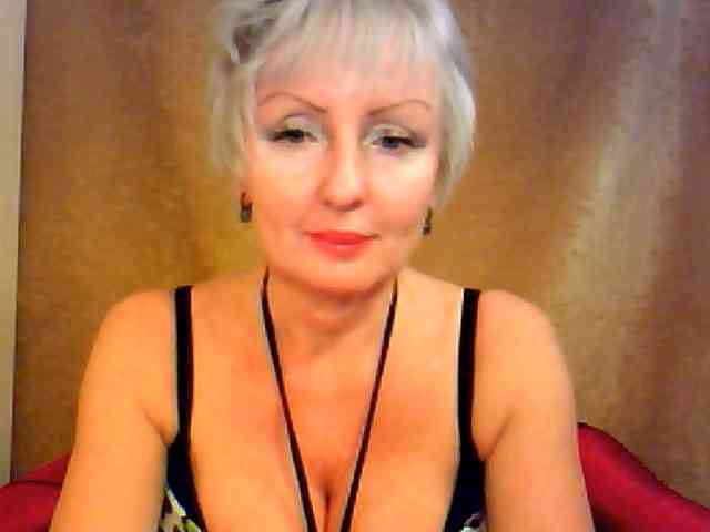 SweetHot-IM_69 webcam