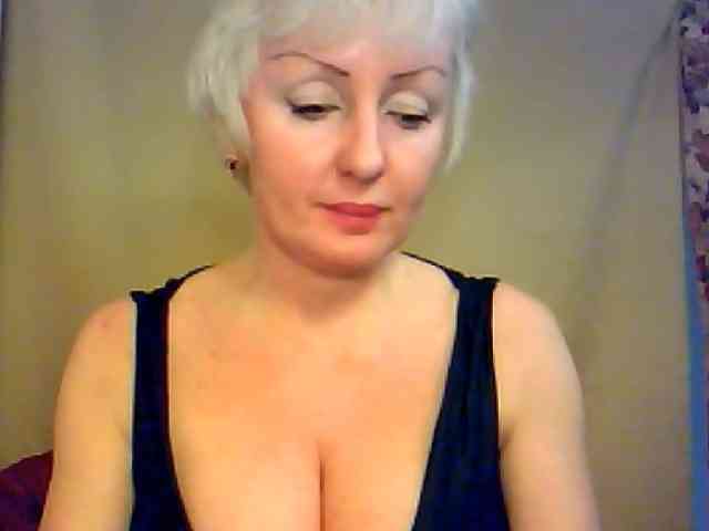 HotPussVxZ webcam