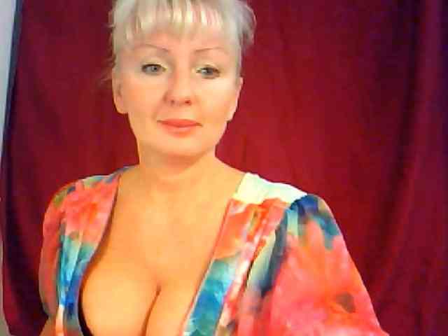 SweetHot-IM_69 webcam