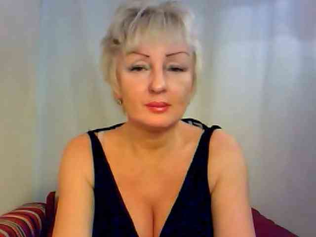 HotPussVxZ webcam