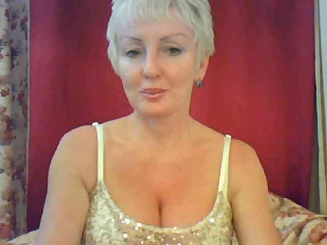 HotPussVxZ webcam