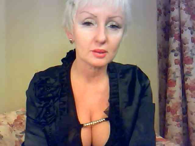 HotPussVxZ webcam
