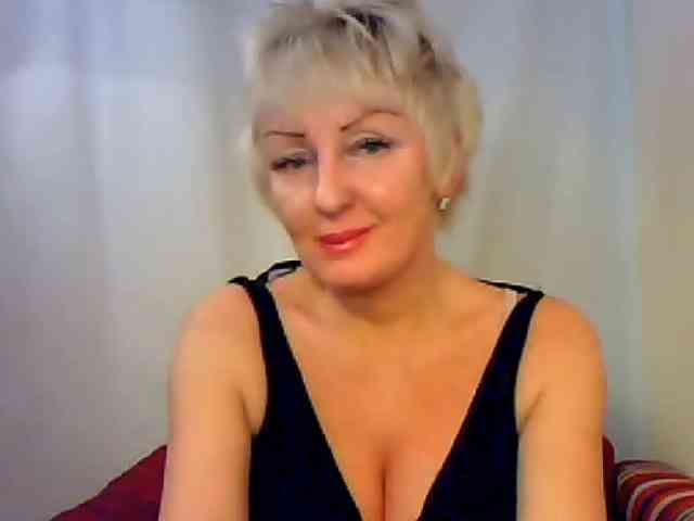 HotPussVxZ webcam