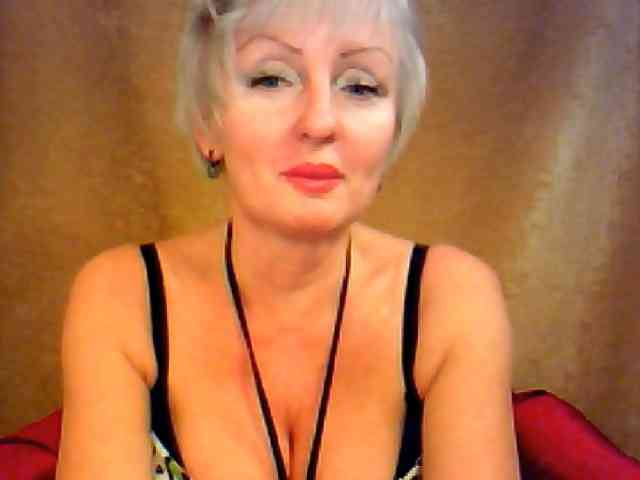 SweetHot-IM_69 webcam