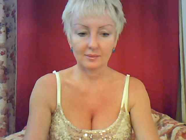 HotPussVxZ webcam
