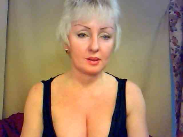 HotPussVxZ webcam