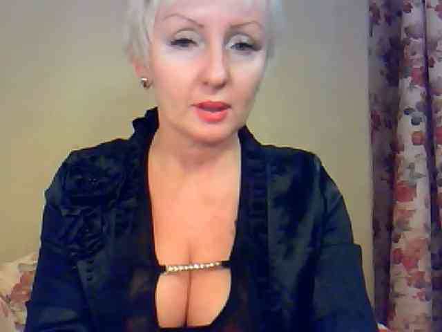 HotPussVxZ webcam