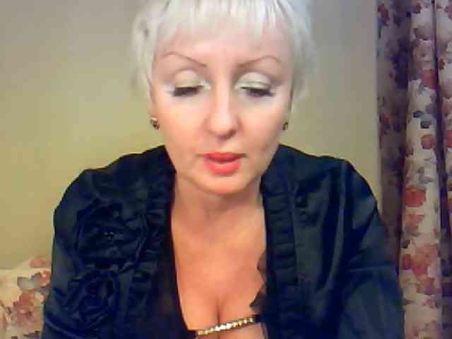 HotPussVxZ webcam