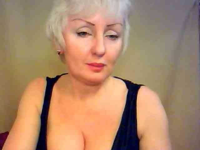 HotPussVxZ webcam