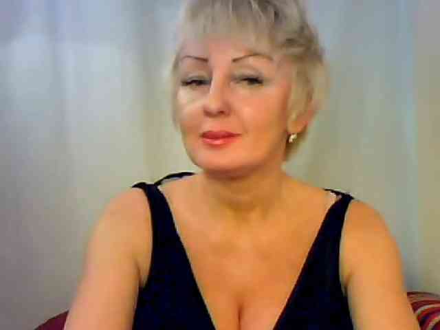 HotPussVxZ webcam