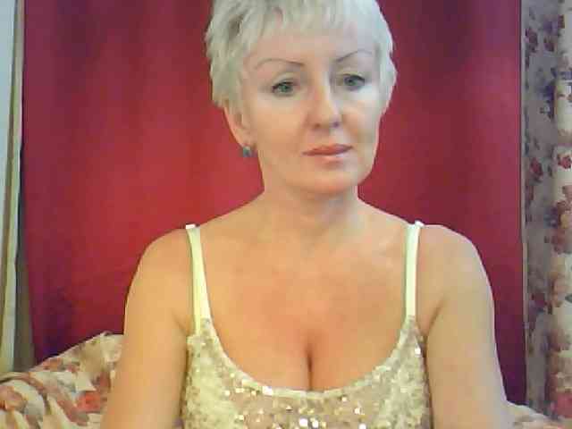 HotPussVxZ webcam