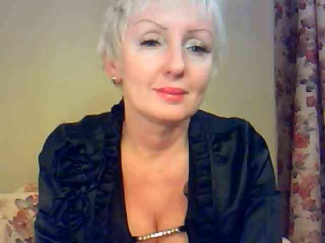 HotPussVxZ webcam