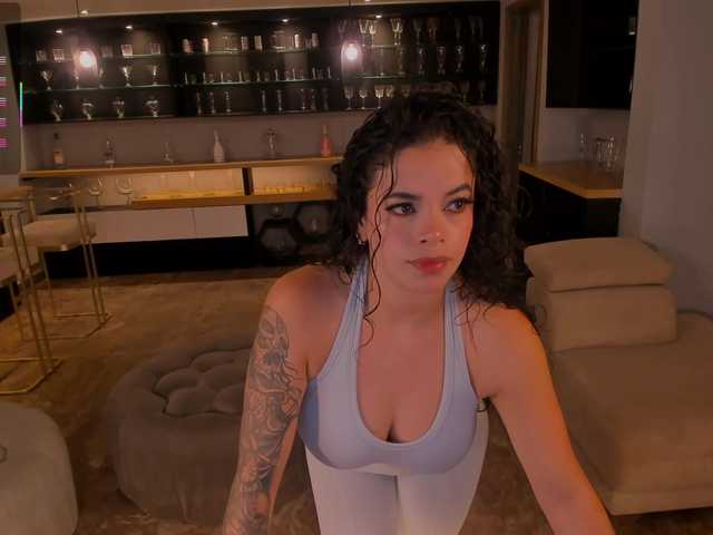  KateSunder chat room