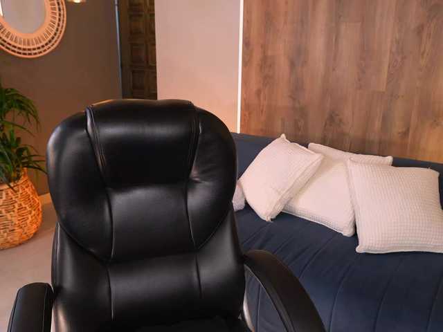 KateSunder's BongaCams show and profile