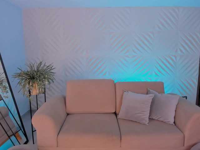 KateSunder webcam