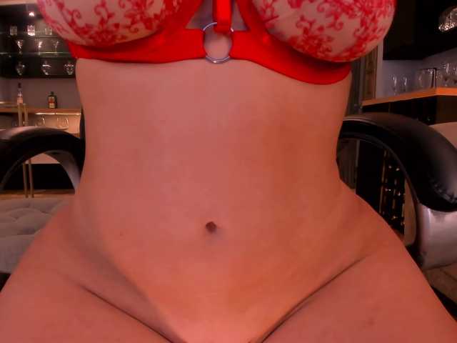 KateSunder from BongaCams