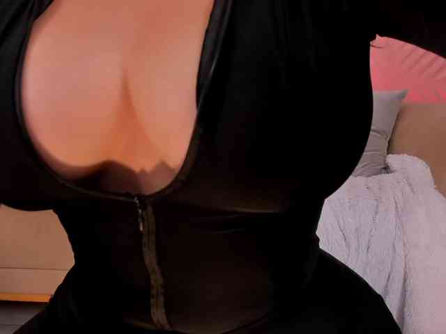 KateSunder webcam