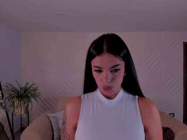 KateSunder webcam