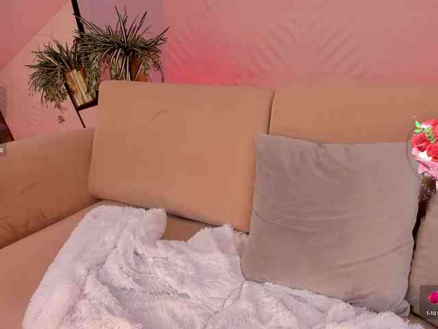 striptease nude KateSunder