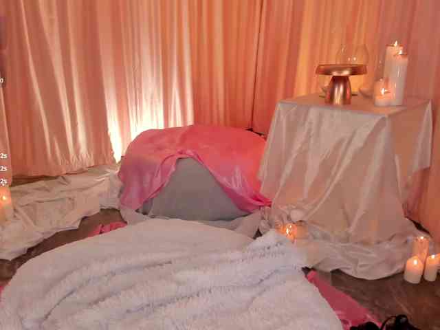 KateSunder Live Webcam on BongaCams