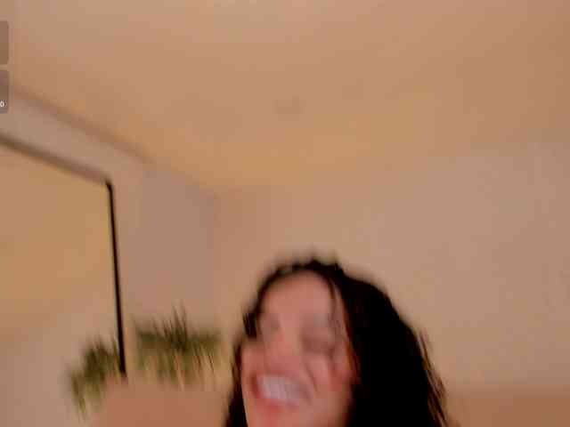 KateSunder webcam