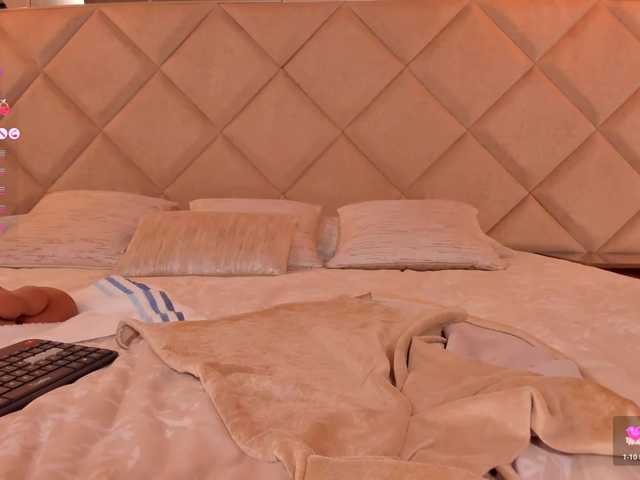 MaryLewis — My fingers are the doors to heaven    IG: @Marylewis_x  Goal: Fingering pussy @remain tokens left 