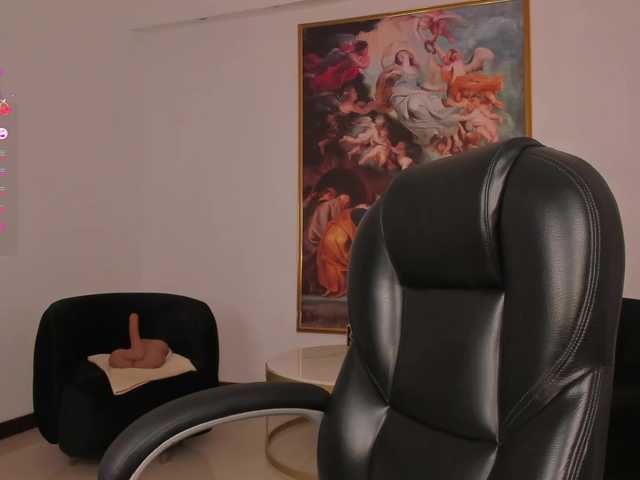 MaryLewis's BongaCams show and profile