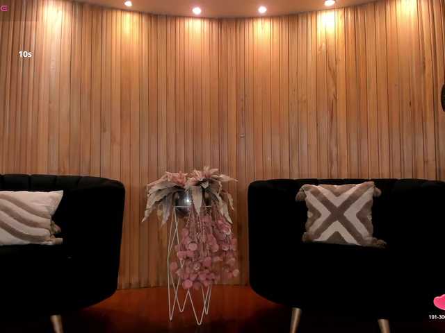 MaryLewis's BongaCams show and profile