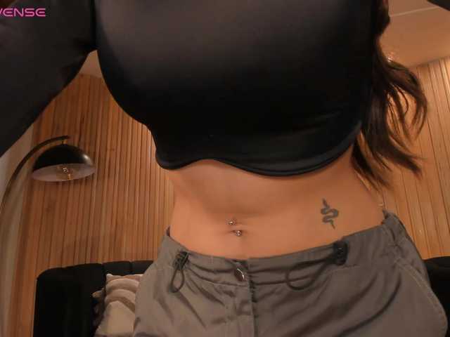 MaryLewis's BongaCams show and profile