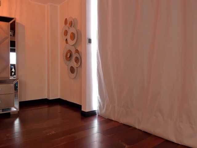 MaryLewis's BongaCams show and profile