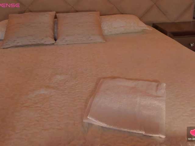 MaryLewis's BongaCams show and profile