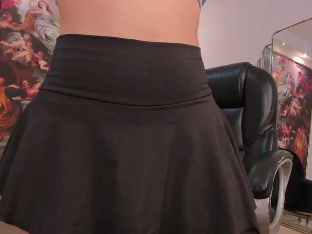 MaryLewis's BongaCams show and profile