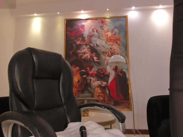 MaryLewis's BongaCams show and profile