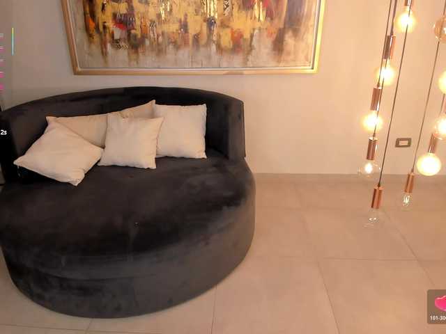 MaryLewis's BongaCams show and profile