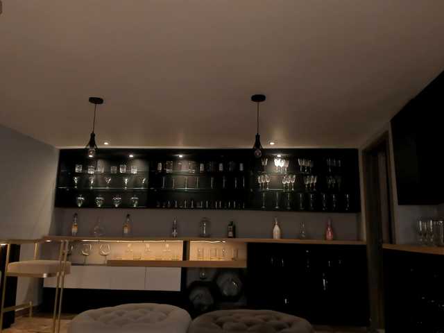 MaryLewis's BongaCams show and profile