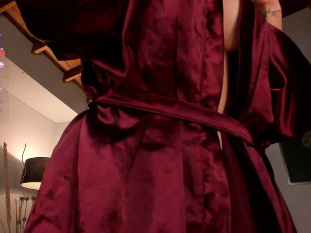 MaryLewis's BongaCams show and profile