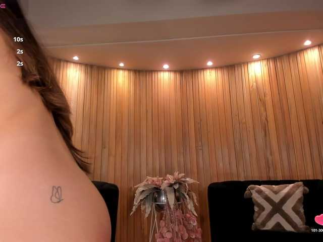 MaryLewis's BongaCams show and profile