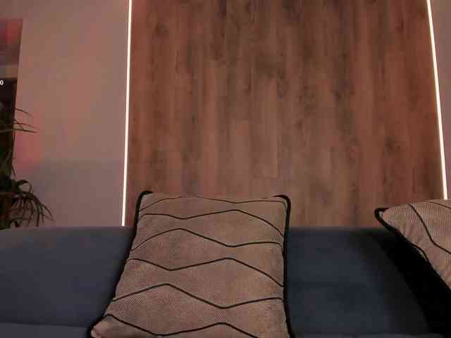 MaryLewis webcam