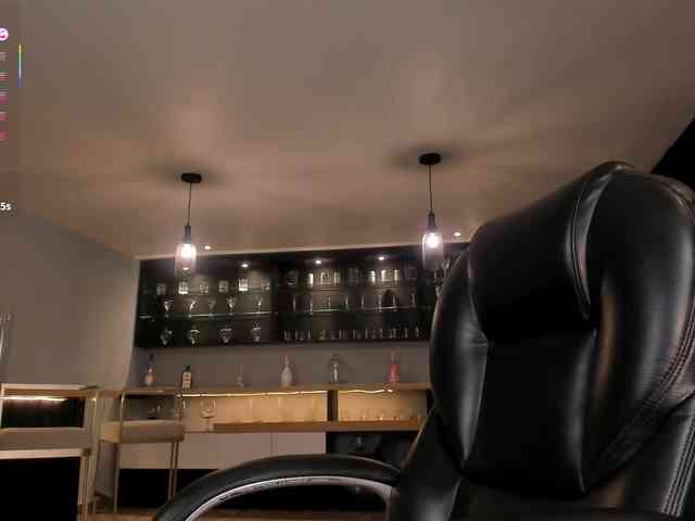MaryLewis webcam
