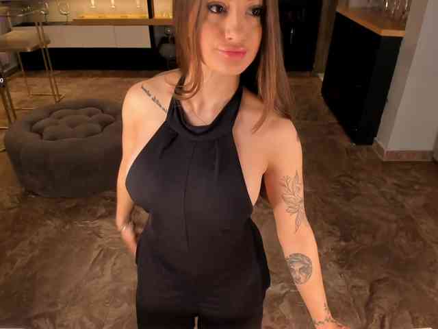 MaryLewis webcam