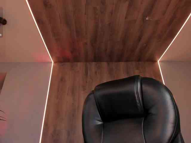 MaryLewis webcam