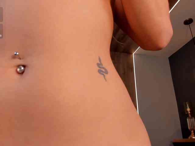 MaryLewis webcam