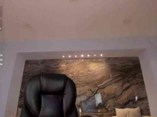 MaryLewis webcam